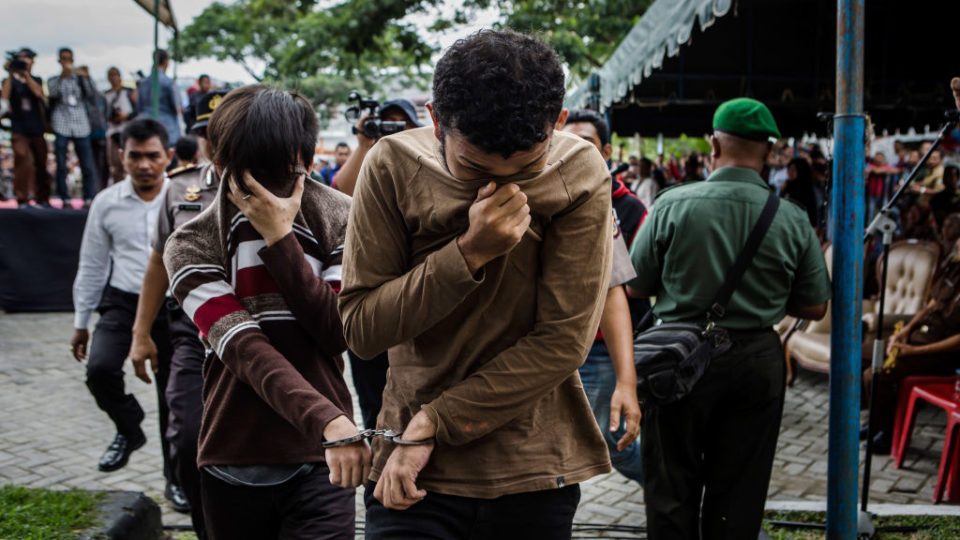 Indonesian Gay Couple Sentenced To Public Caning In Aceh Indonesian Gay Couple Sentenced To Public Caning In Aceh