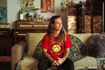 "Pretty Lady" was co-written and made by TASH Tash Sultana