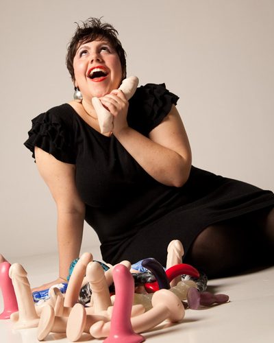Queerie Bradshaw with selection of dildos Queerie Bradshaw with selection of dildos